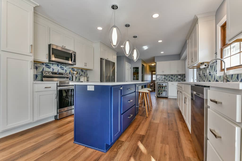 Transitional Kitchen Kitchen Remodel by Cheesehead Construction project photo